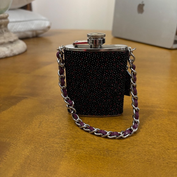 Women's "Drink Me" Flask - 3 oz. - Picture 3 of 6